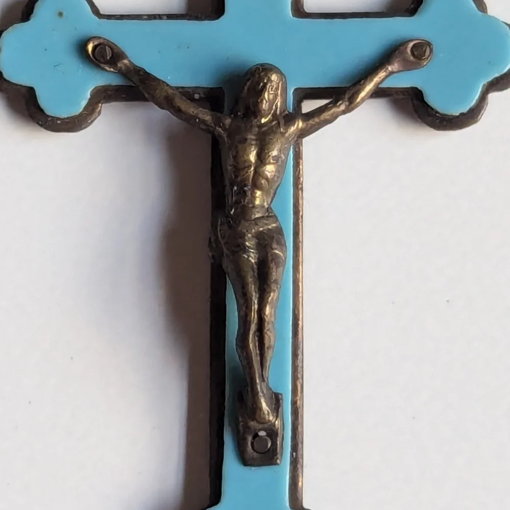 Antique crucifix Jesus on the cross necklace pendant charm, early 1900s - Picture 5 of 14